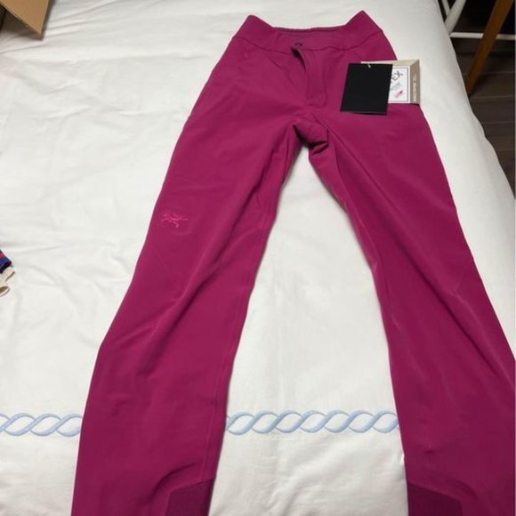 パンツ Arc'teryx Trousers Pink Arc'teryx Azetta Pant Women's Gore-Tex Pro Ski Snowboard